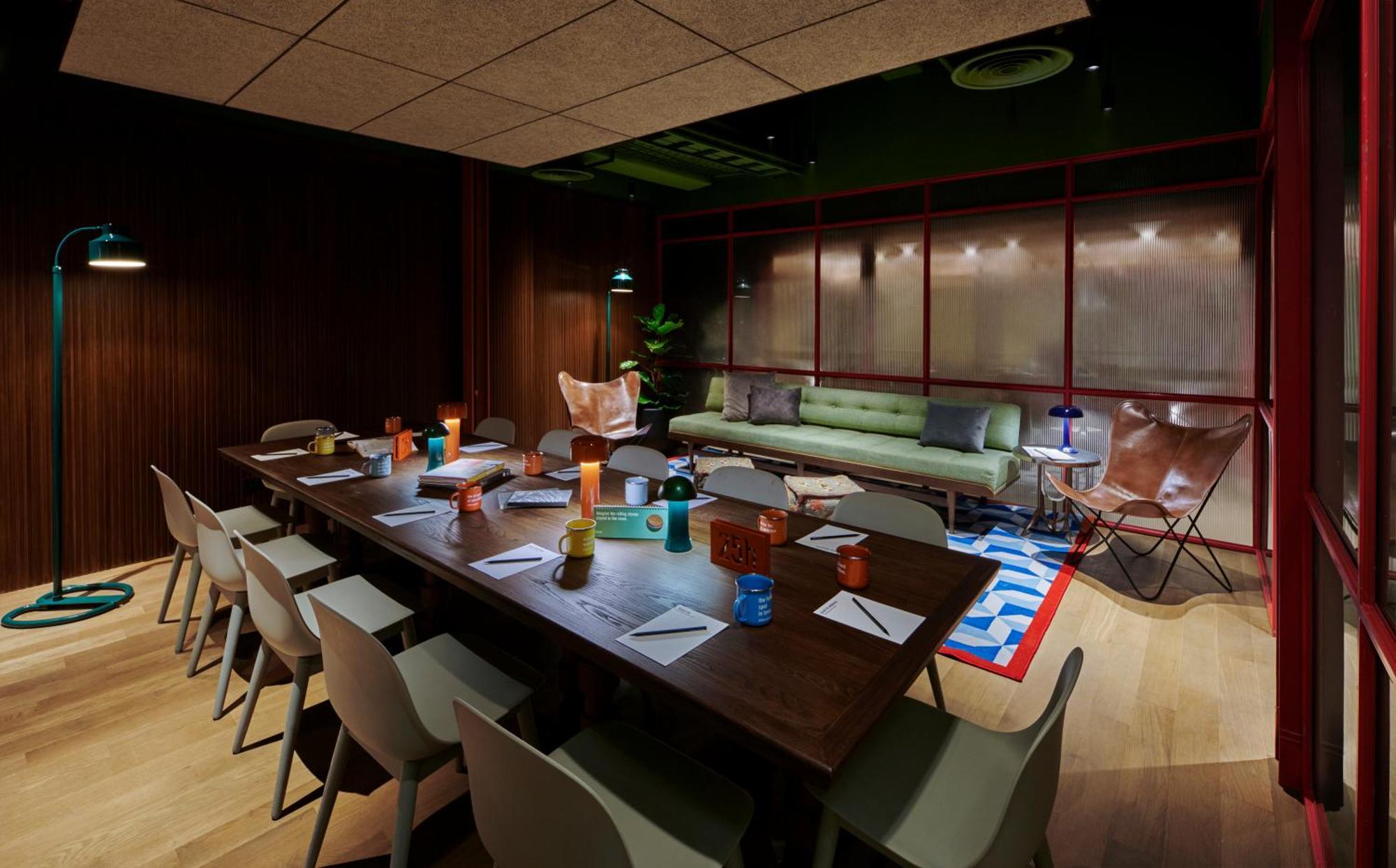 25Hours Hotel Jakarta The Oddbird Ngoại thất bức ảnh